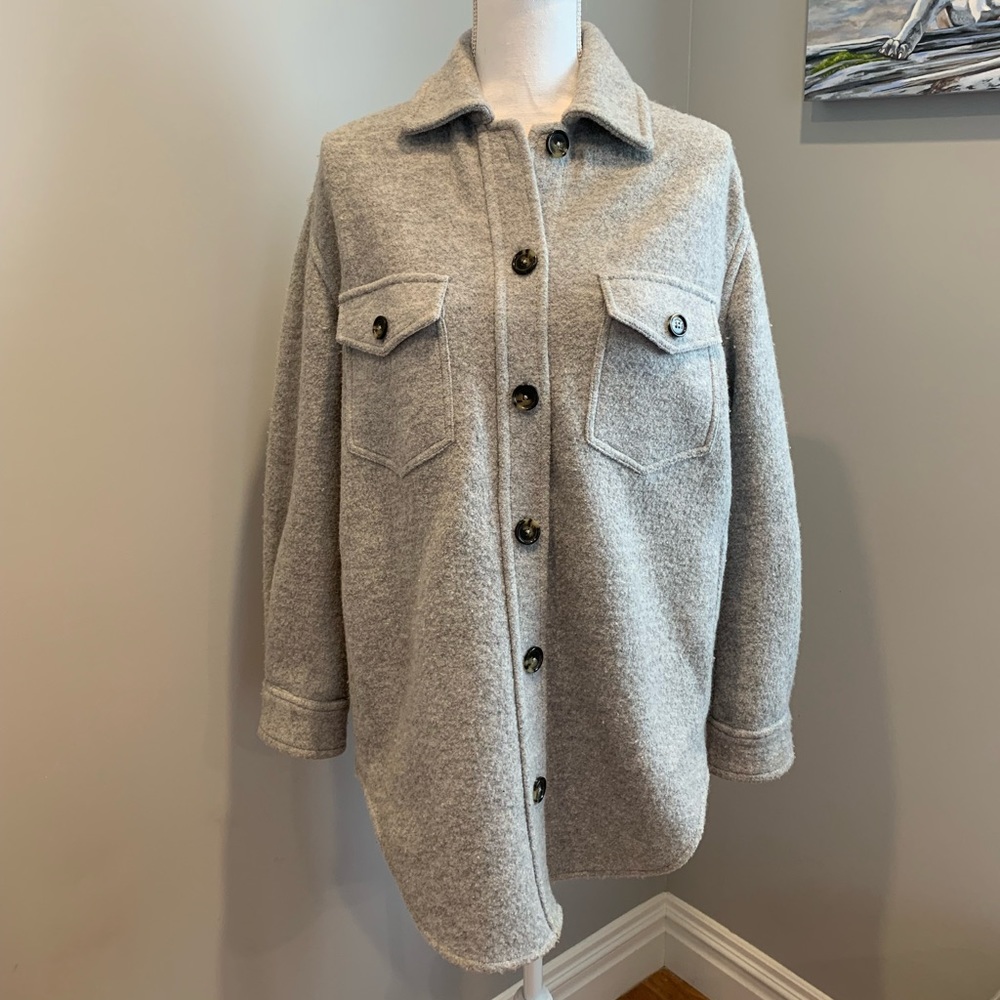 Aritzia Wilfred Free Ganna Shirt Jacket